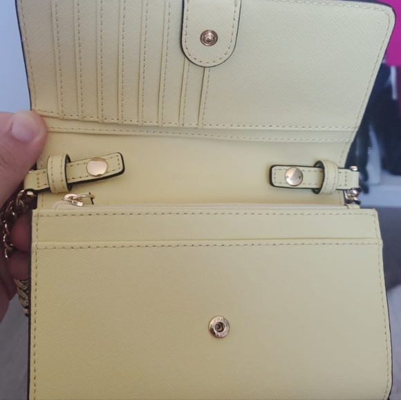 Brand New Michael Kors Wallet Bag - Picture 2 of 4